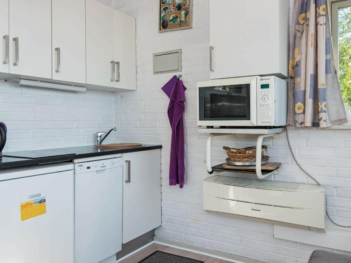 One-Bedroom Holiday Home In Grasten Ronshoved Bagian luar foto